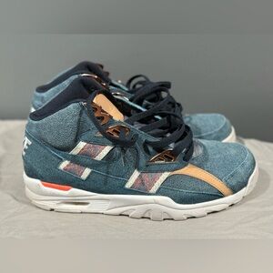 Nike Men’s Trainer SC